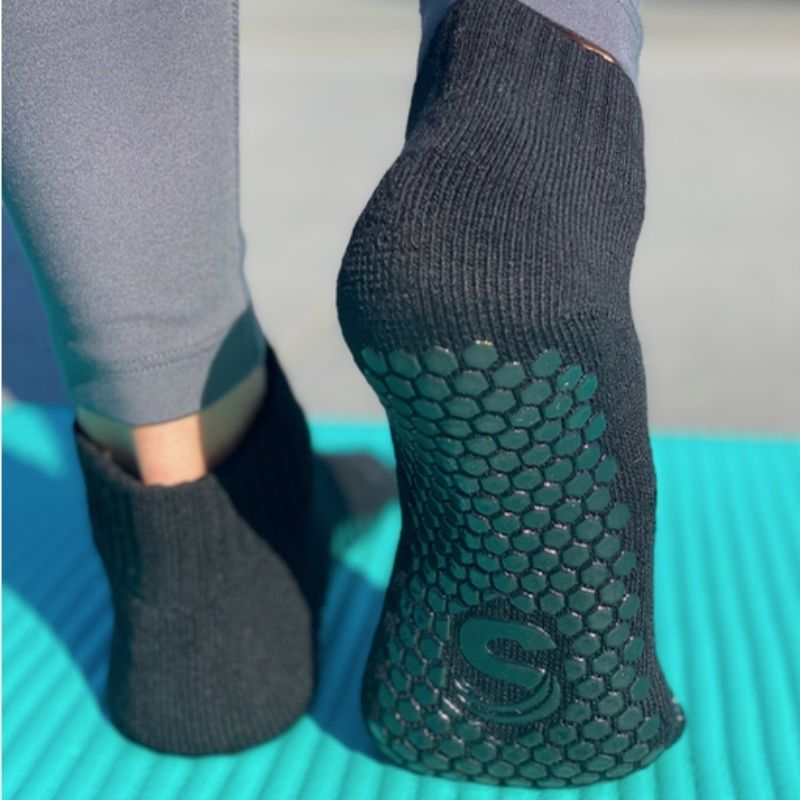 Sticky socks for pilates, barre and yoga